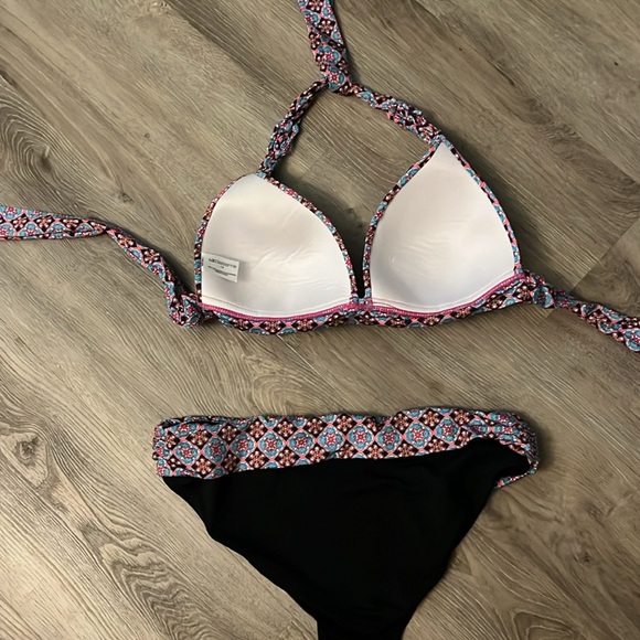Pink blue and black bikini - L - Picture 2 of 5